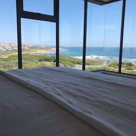 Marine 5 Boutique Hotel Gansbaai Ngoại thất bức ảnh