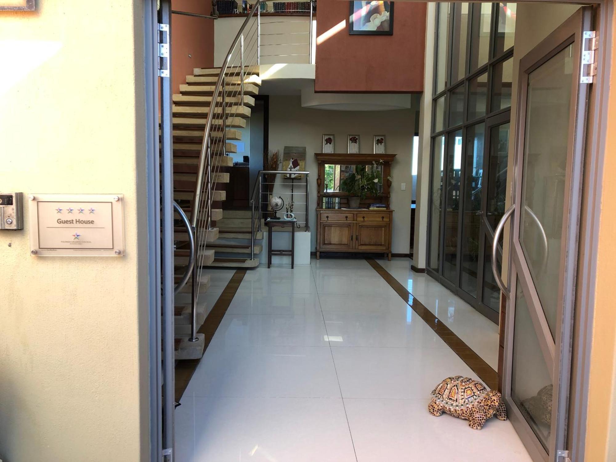 Marine 5 Boutique Hotel Gansbaai Ngoại thất bức ảnh